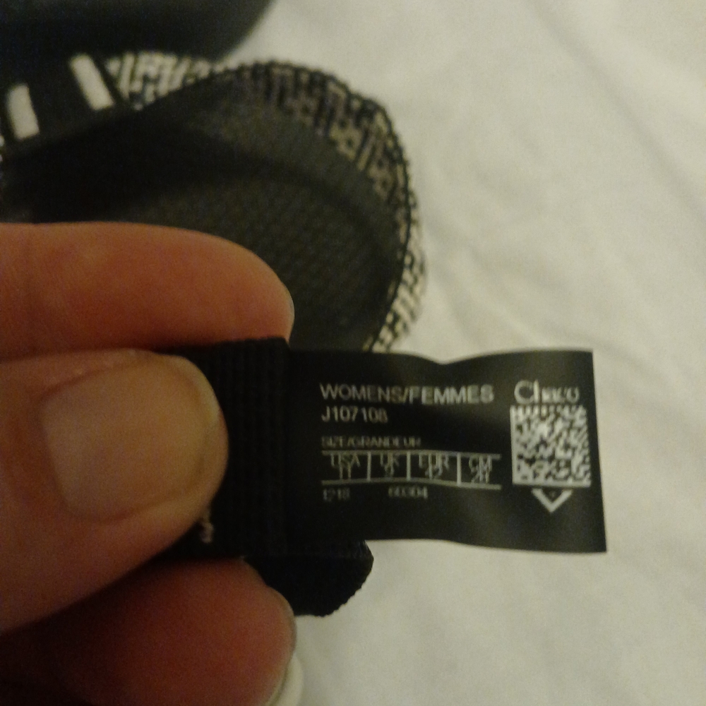 Chaco Black and White Sandals - Picture 5 of 5